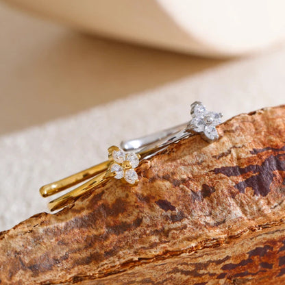 Orifolia Petal Bloom Ring