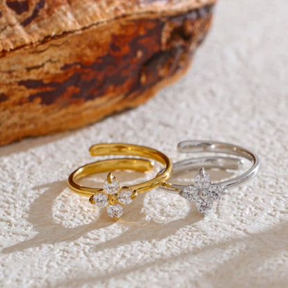 Orifolia Petal Bloom Ring