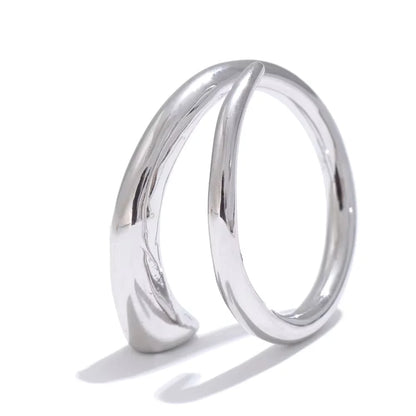 Orifolia Arc Ring